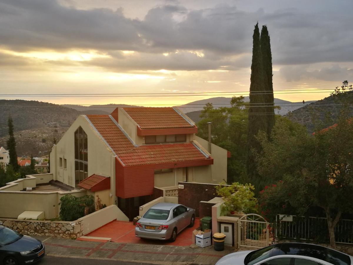 Tamar'S Place Karmiel Luaran gambar